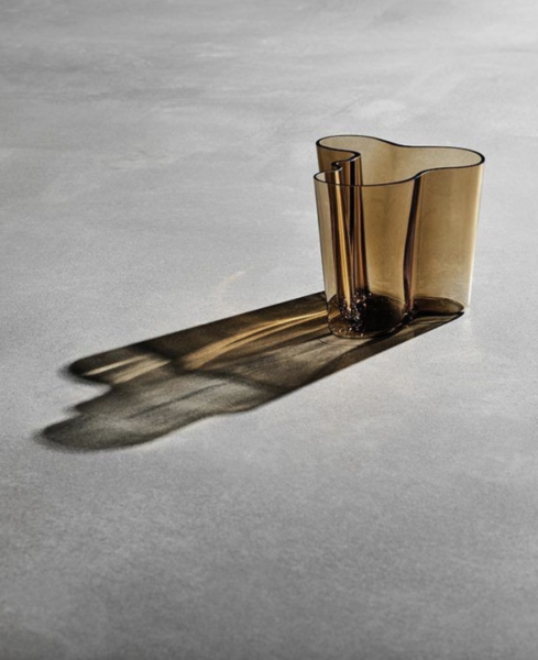 Vase Alvar Aalto chez Maison Mirbel